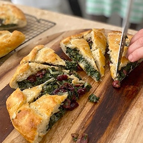 ピザやパニーノよりも人気？！イタリア各地に存在するトルタ・サラータ｜ヒサタニミカさんのイタリアレポート