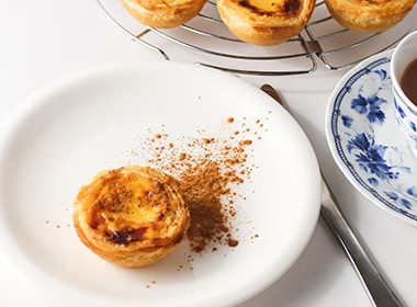 シナモンをトッピング